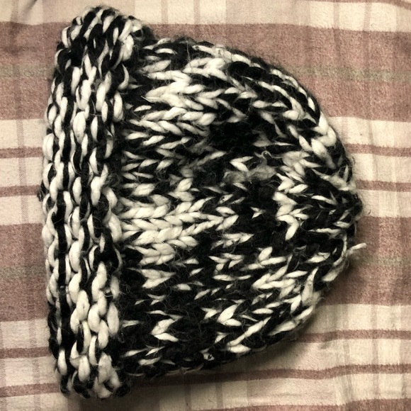 Beanie - Picture 2 of 2